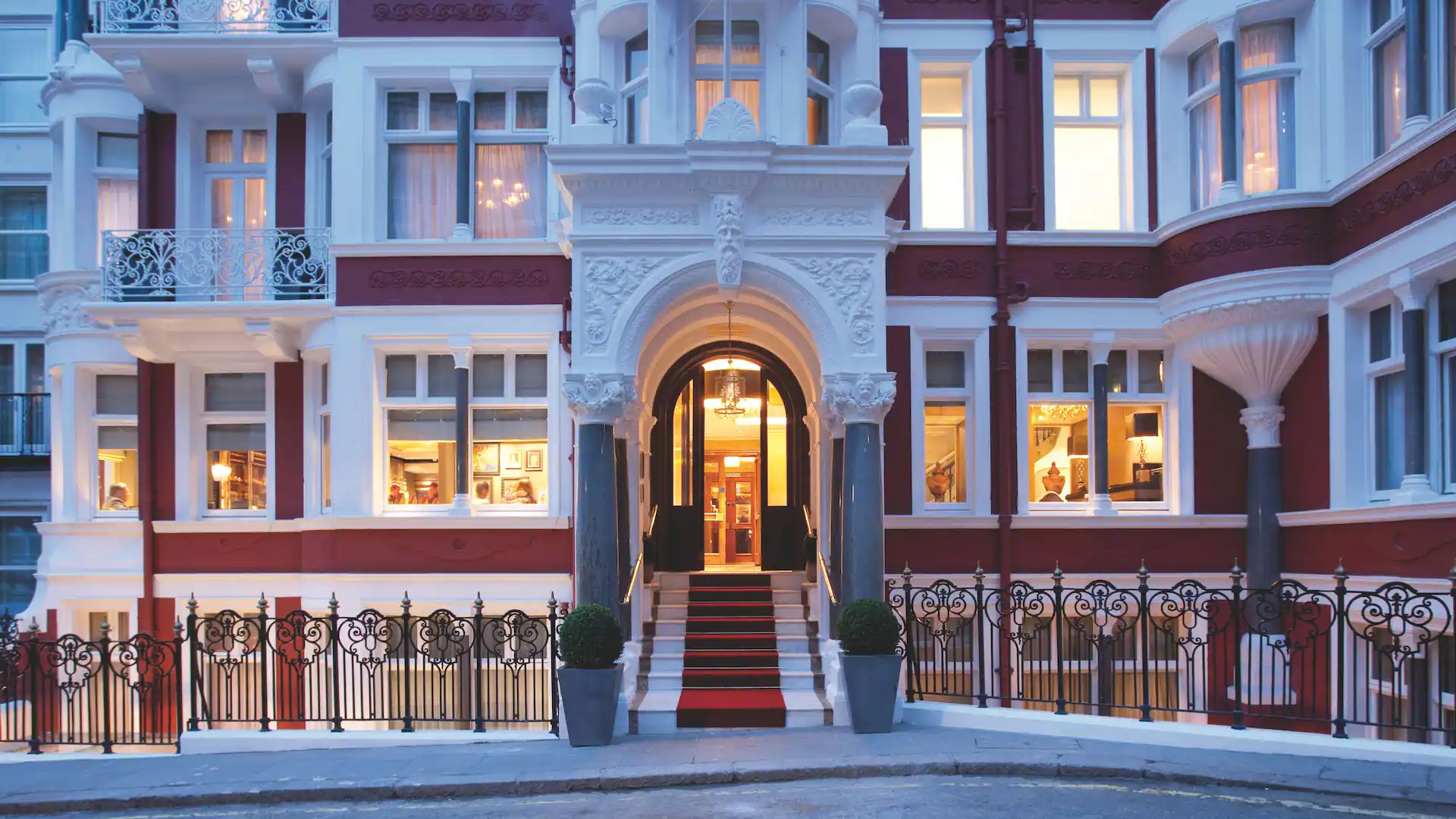 St. James’s Hotel and Club