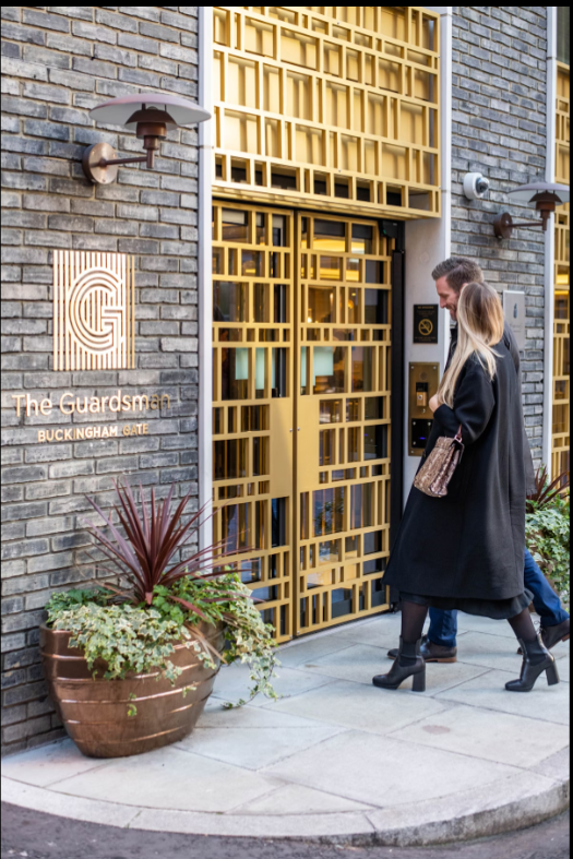 The Guardsman Hotel