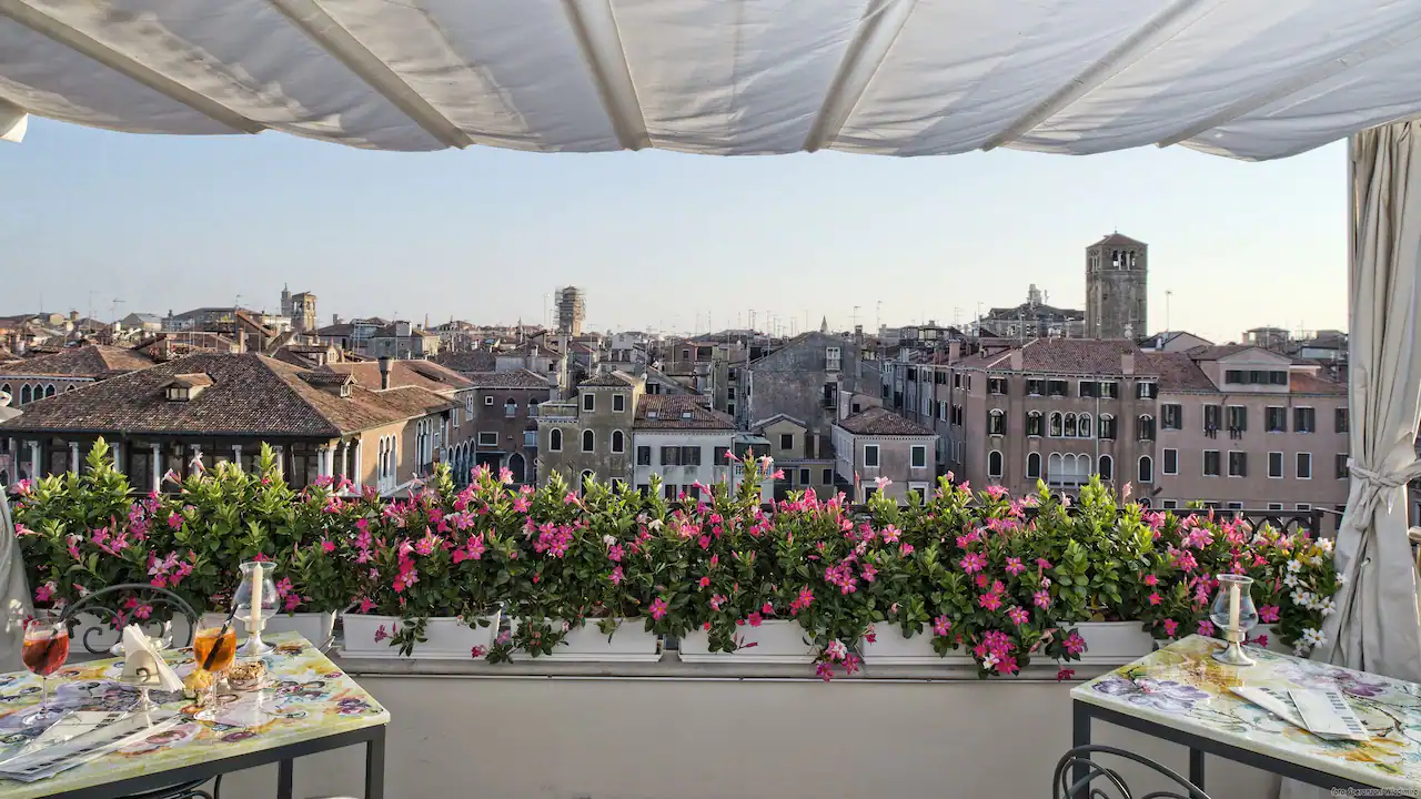 Ca’ Sagredo Hotel
