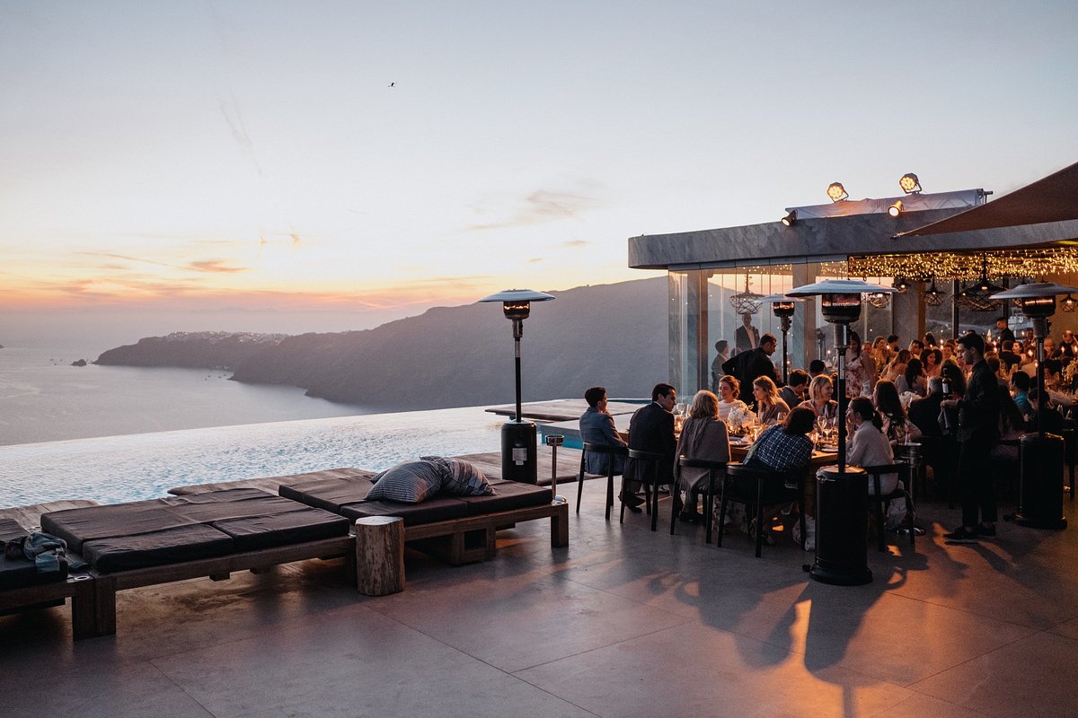 Cavo Tagoo Santorini