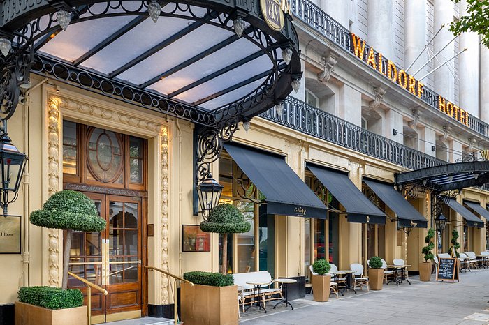 The Waldorf Hilton