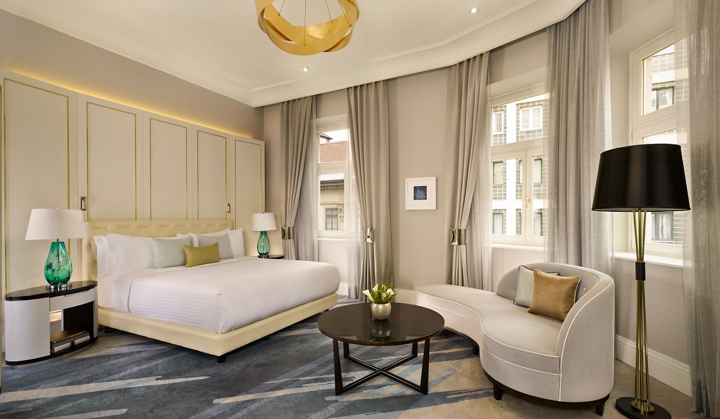 The Ritz-Carlton