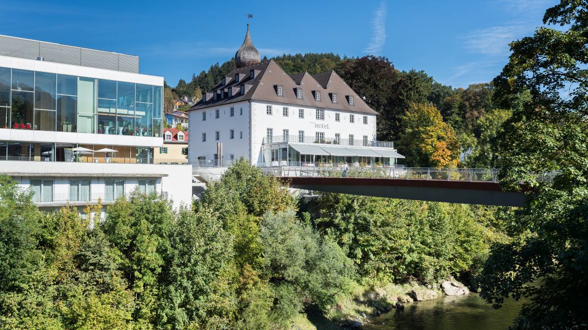 Das Schloss an der Eisenstrasse