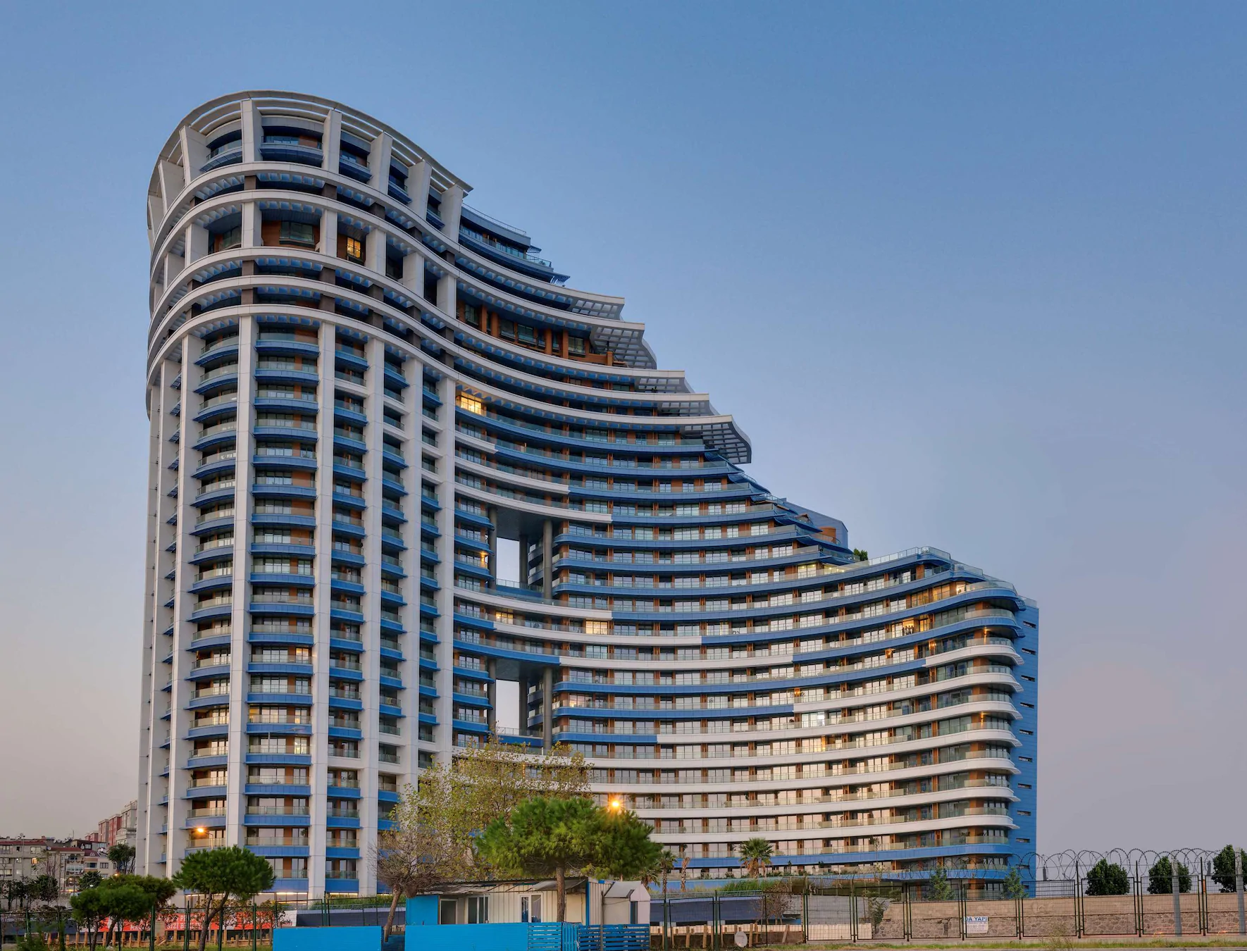Radisson Blu 5-Star Seafront Hotel Istanbul Ottomare, Istanbul, Türkiye