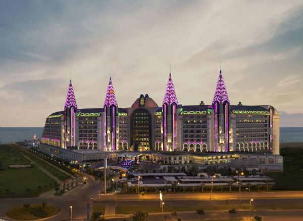 Delphin Imperial Hotel