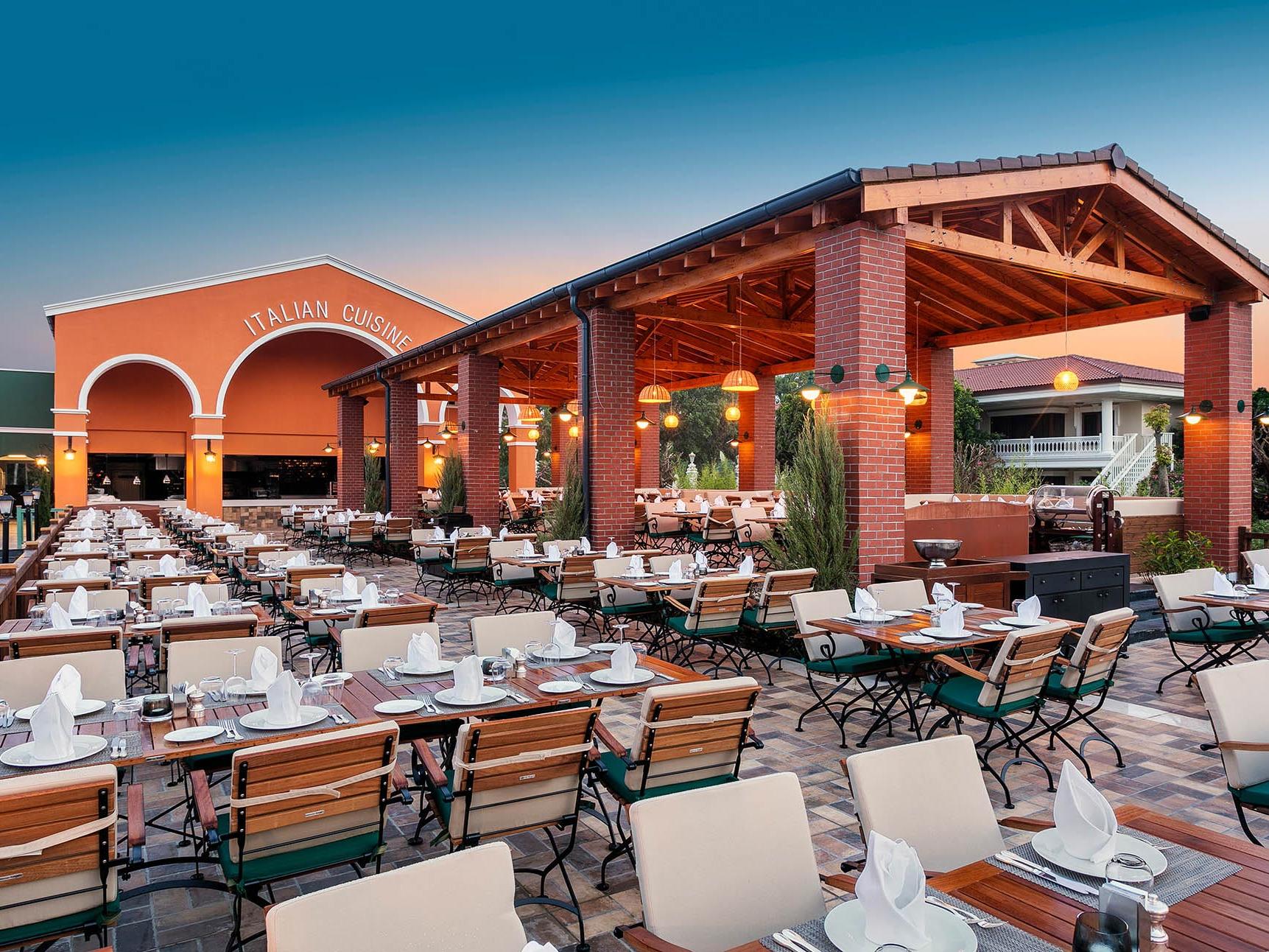 Titanic Mardan Palace
