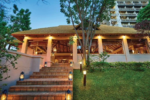 Taj Pamodzi, Lusaka
