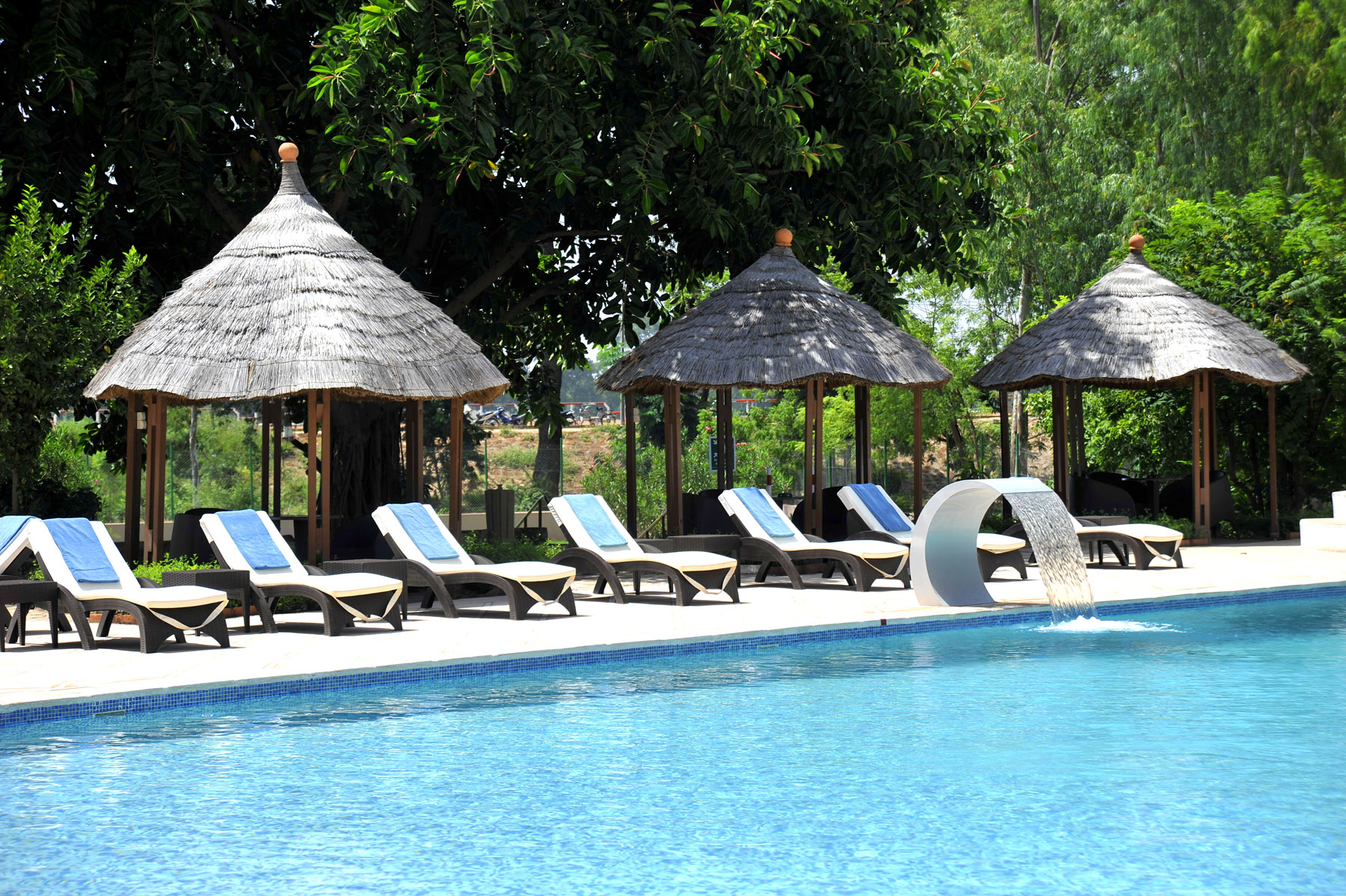 Sopatel Silmande Hotel