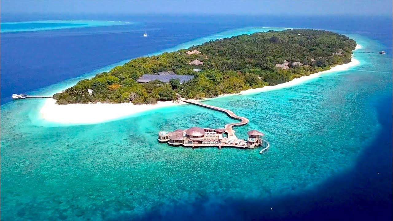 SONEVA FUSHI