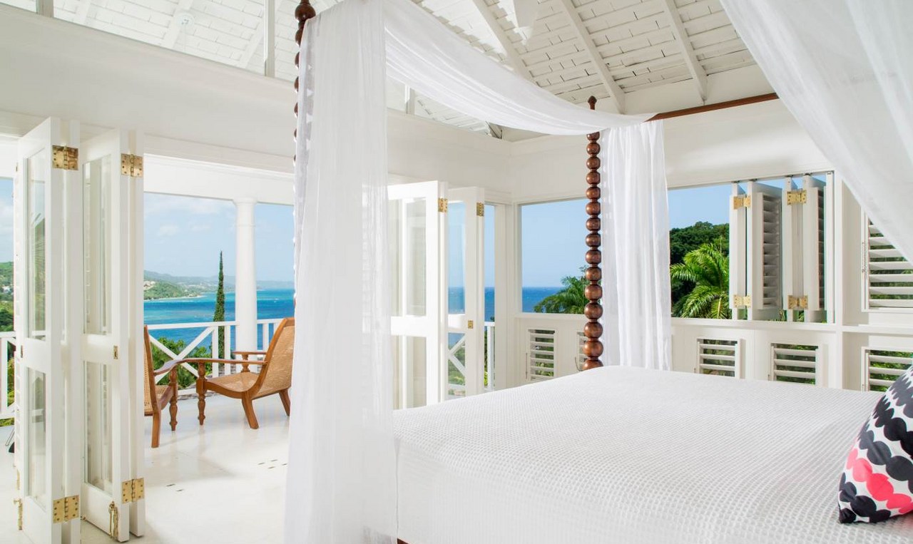 Round Hill Hotel and Villas