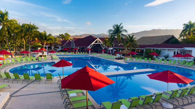 Royal Decameron Indigo Beach Resort & Spa