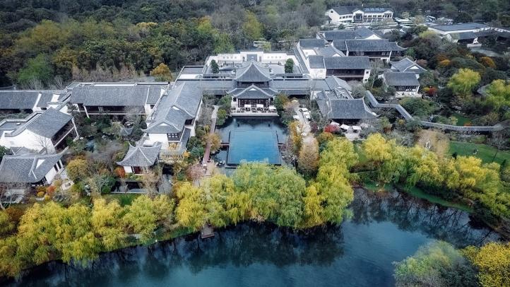 Four Seasons Hotel Hangzhou at West Lake Luxury 5-Star Hotel in Hangzhou, China